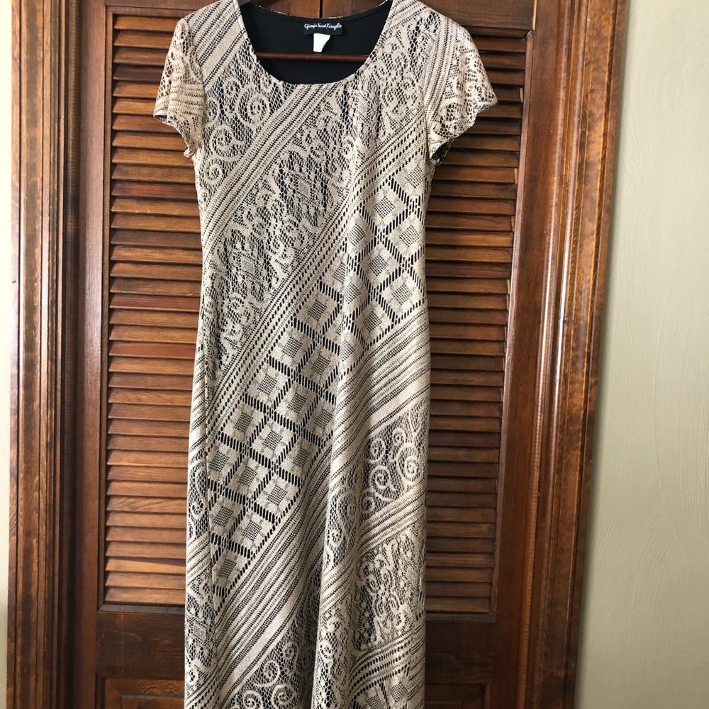 Beautiful Vintage Giorgio Sant’Angelo Dress